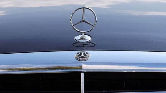 Spiegelglas en Mercedes-sterren gestolen in Stuttgart – voorkom dat jouw voertuig het volgende doelwit wordt